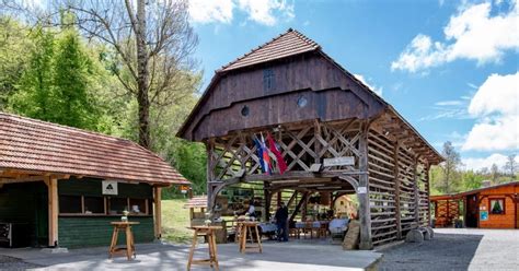 Tipični bohinjski kozolec (toplar)