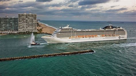 Notranjost ladje MSC Orchestra