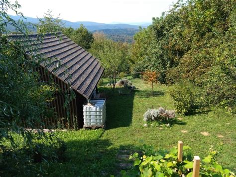 Trdnjava v Kruji z razgledom na dolino