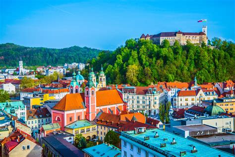 Pogled na Ljubljana s Plezajočim gradom