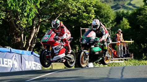 Motociklist na dirki Isle of Man TT