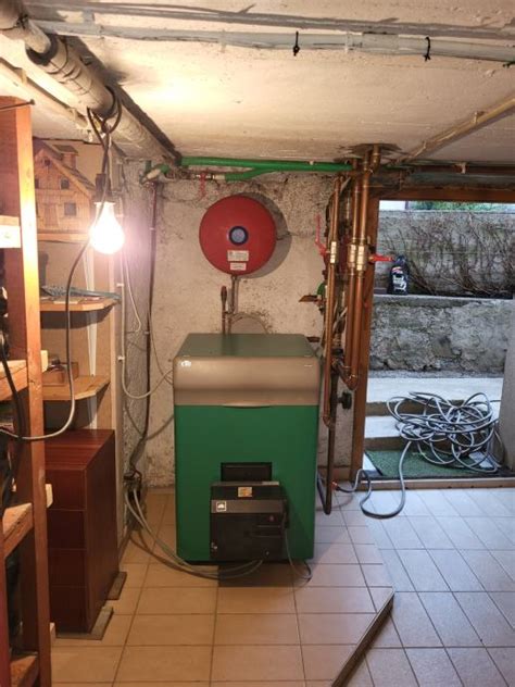 Zračni posnetek vasi Dolga Njiva pri Šentlovrencu