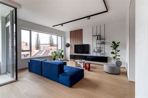 Eleganten interier vile z razgledom na gozd