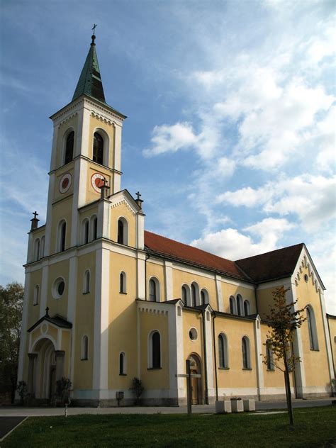 Cerkev Sv. Miklavža Šmiklavž