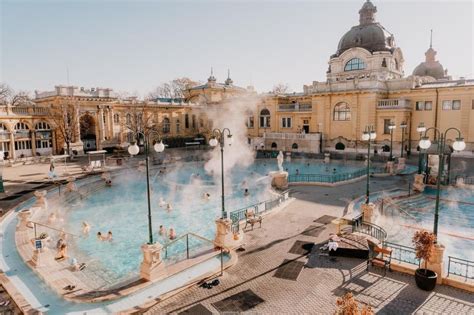 Zunanji bazen Széchenyi Thermal Bath