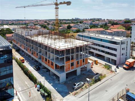 Zgradba zdravstvenega centra