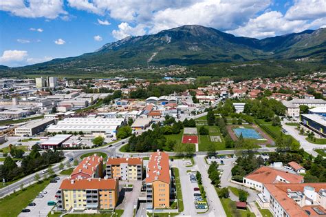 Fotografija Vena Pilona iz pariškega obdobja