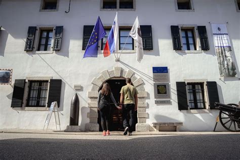 Rekonstrukcija kaverne v Kobariškem muzeju