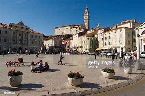 Koper - Tartinijev trg