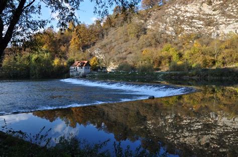 Reka Kolpa in njena okolica