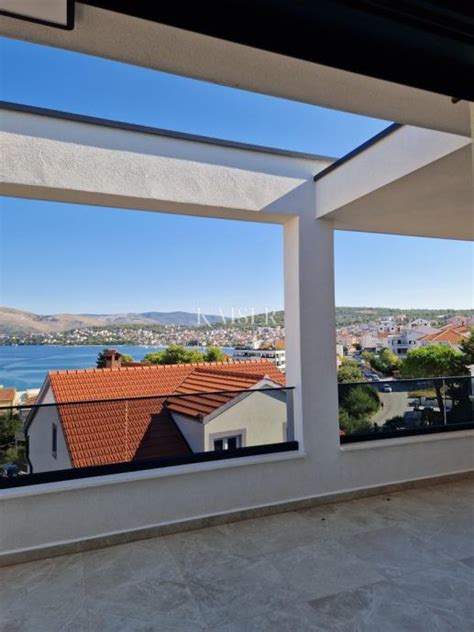 Hotel s strešno teraso