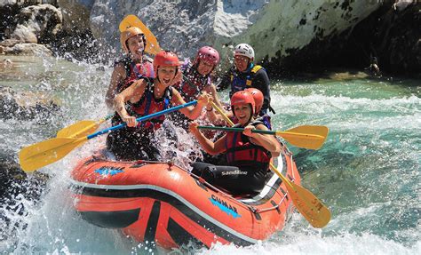 Rafting po reki Tari v kanjonu