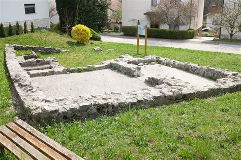 Ostanki rimske vile na polotoku Vizula