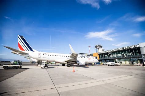 Zračni posnetek letališča Charles de Gaulle