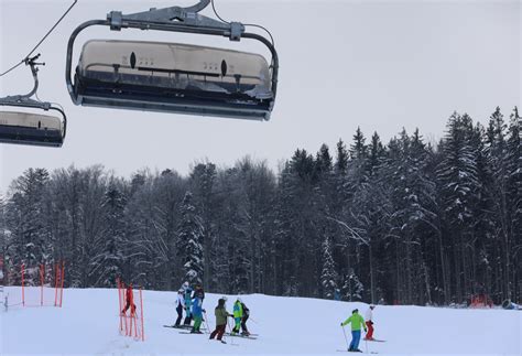 Smučišče Buffaure s pogledom na Dolomite
