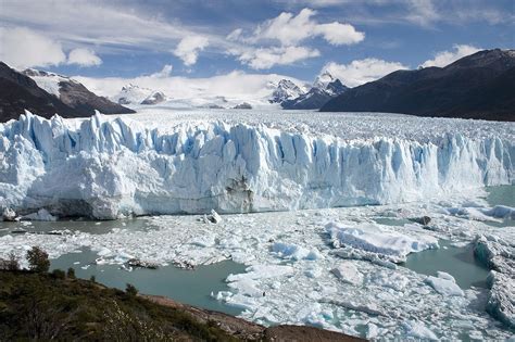 Spektakularni ledenik Perito Moreno v Patagoniji