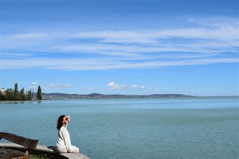 Pogled s hriba Hegyestű na Blatno jezero