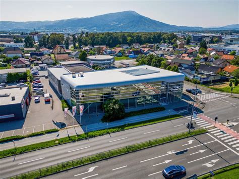 Beograjski avtomobilski salon - razstavni prostor