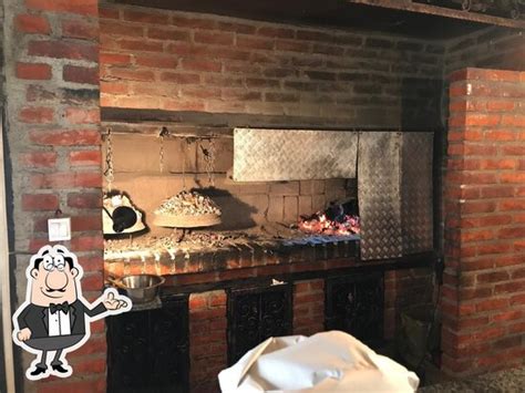 Priprava hrane pod sačem