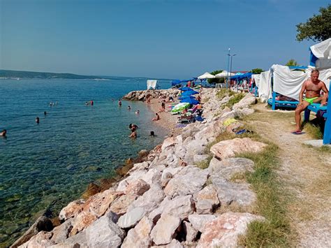 Urejena plaža v kampu Tiha