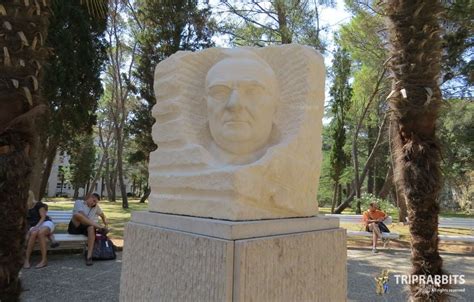 Portreta Winstona Churchilla in Josipa Broza Tita