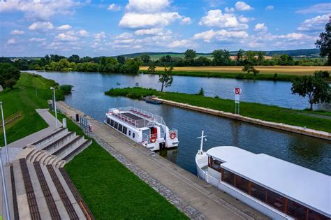 Abra (vodni taksi) na Dubajskem kanalu