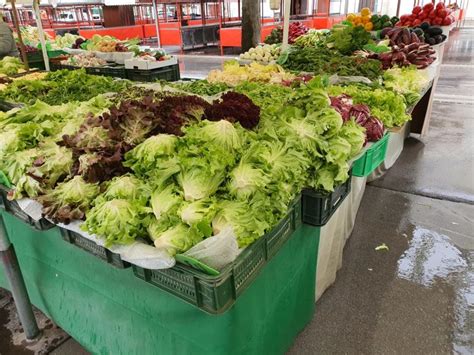 Prikaz zelenjave na tržnici