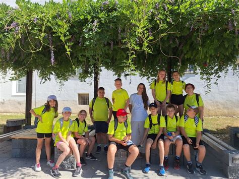 Otroci na poletnem taboru