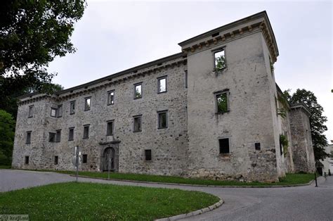 Ruševine gradu Brdo pri Lukovici