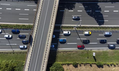 Pogled na sodobno letališče München s ptičje perspektive