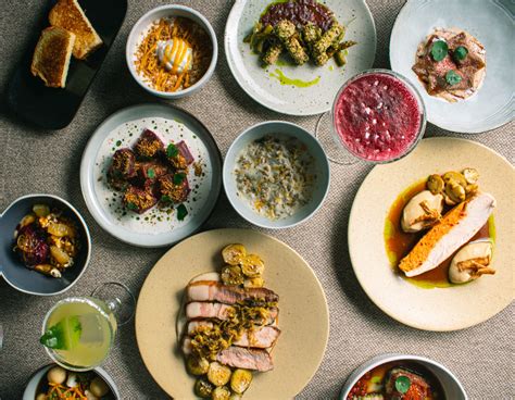 Nabor jedi iz različnih restavracij na ladji Harmony of the Seas