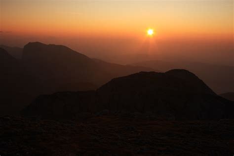 Panorama Mojstrane s sončnim vzhodom