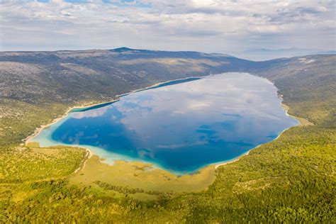Vransko jezero in okolica