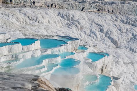 Beli apnenčasti bazenčki Pamukkale