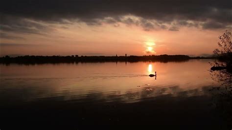 Panonska ravnina ob sončnem vzhodu