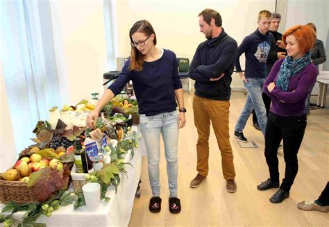 Člani društva sodelujejo pri skupnem projektu