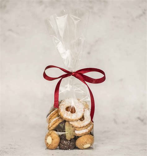 Prikaz tekočin v 1-litrski prozorni vrečki za letališko varnost