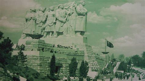 Arheološko izkopavanje taborišča Stalinov spomenik