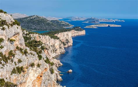 Hrvaški otoki s trajektom