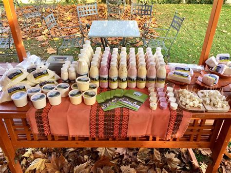 Izbor svežih mlečnih izdelkov s kmetije Hlebanja