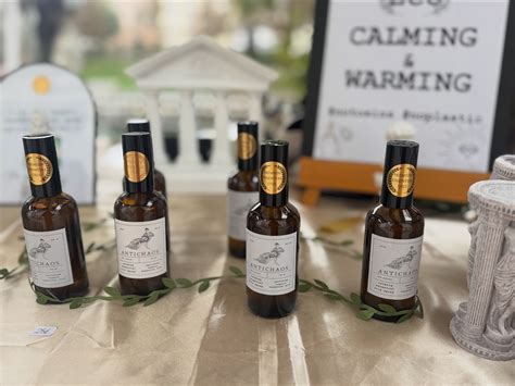 Notranjost Centra Rog z delavnicami in ateljeji