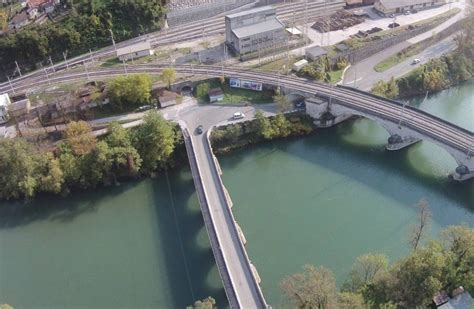 Zračni posnetek Benetk z otoki in kanali