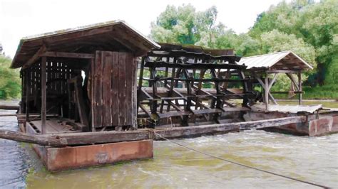 Novi mlin na Otoku ljubezni ob reki Muri