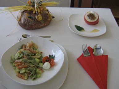 Priprava hrane v restavraciji Parma