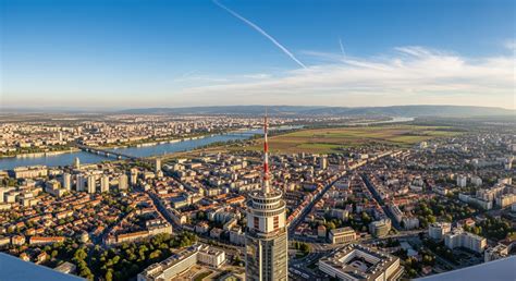 Panoramski pogled na Beograd s Topčiderja