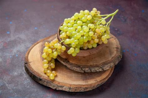 mešanica grozdja sauvignonasse, belega pinota in rebule