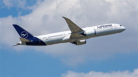 Ilustracija letala Lufthanse