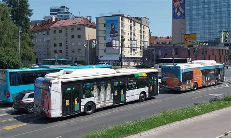 Diagram, ki prikazuje različne linije avtobusov in njihove točke pobiranja v New Jerseyju