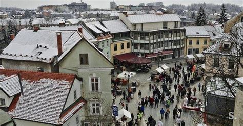 Varšava - obnova starega mestnega jedra