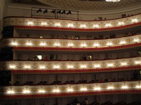 Notranjost Gledališča Tartini